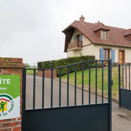 Semesterbostad Le Du Village *