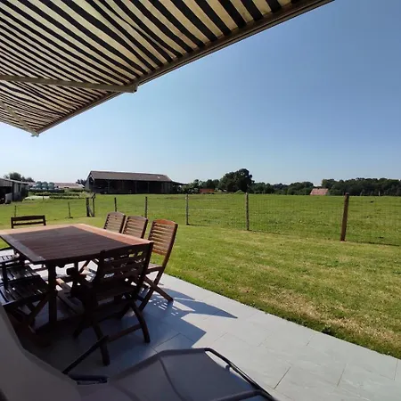 Prázdninový dům Le Du Village